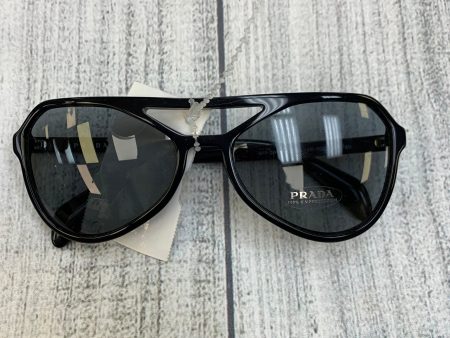 Sunglasses Prada, Size 01 Piece Hot on Sale