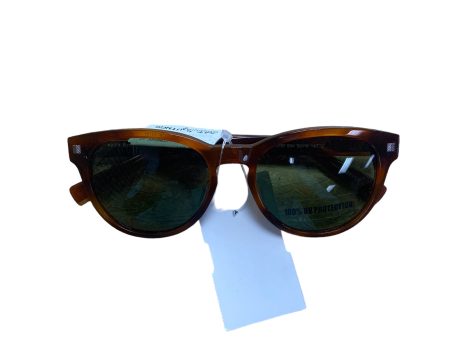 Sunglasses Designer Clothes Mentor Online now