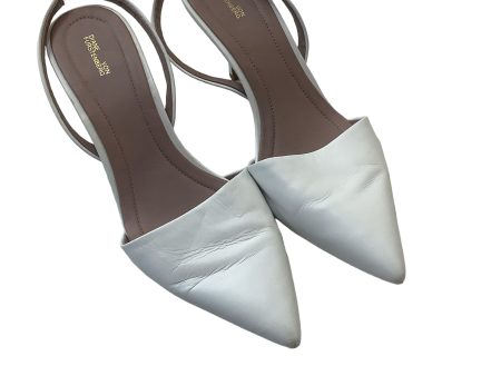 White Shoes Heels Kitten Diane Von Furstenberg, Size 7.5 For Sale