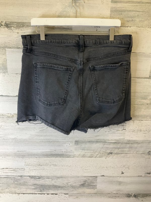 Black Denim Shorts Old Navy, Size 16 Sale