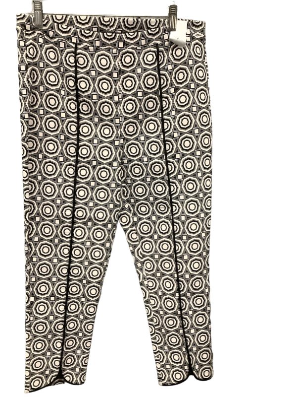 Black & White Pants Cropped Joseph Ribkoff, Size 12 on Sale