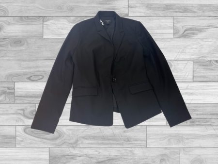 Black Blazer Ann Taylor, Size 4petite on Sale