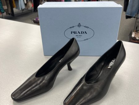 Black Shoes Luxury Designer Prada, Size 7 Online now